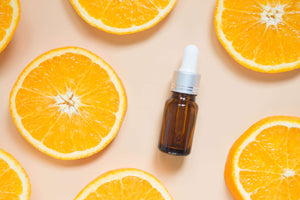 vitamin C with hyaluronic acid